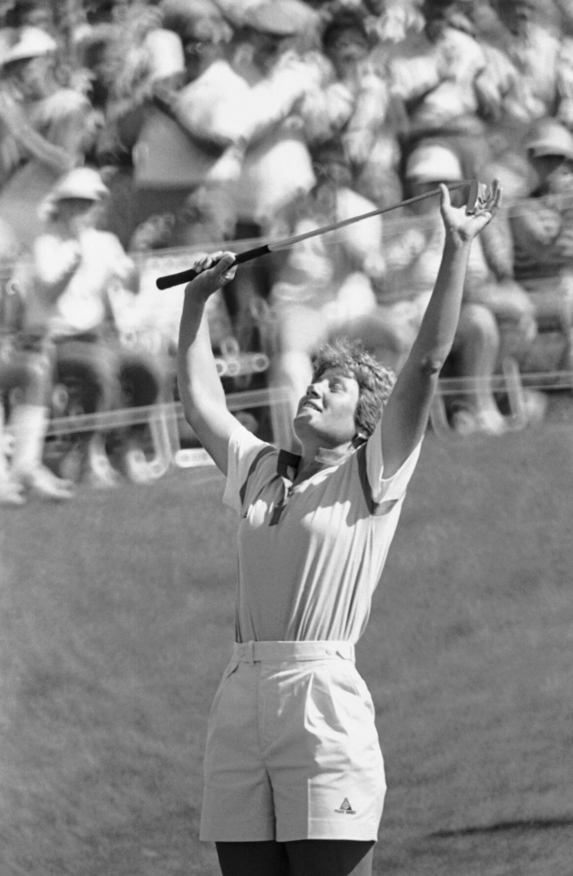 1984: Patty Sheehan wins the LPGA championship by a record 10 strokes